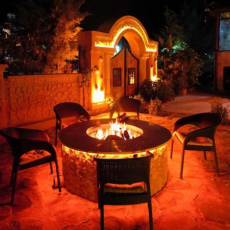 Moonlight Of Cappadocia Hotel Ючхисар Екстериор снимка