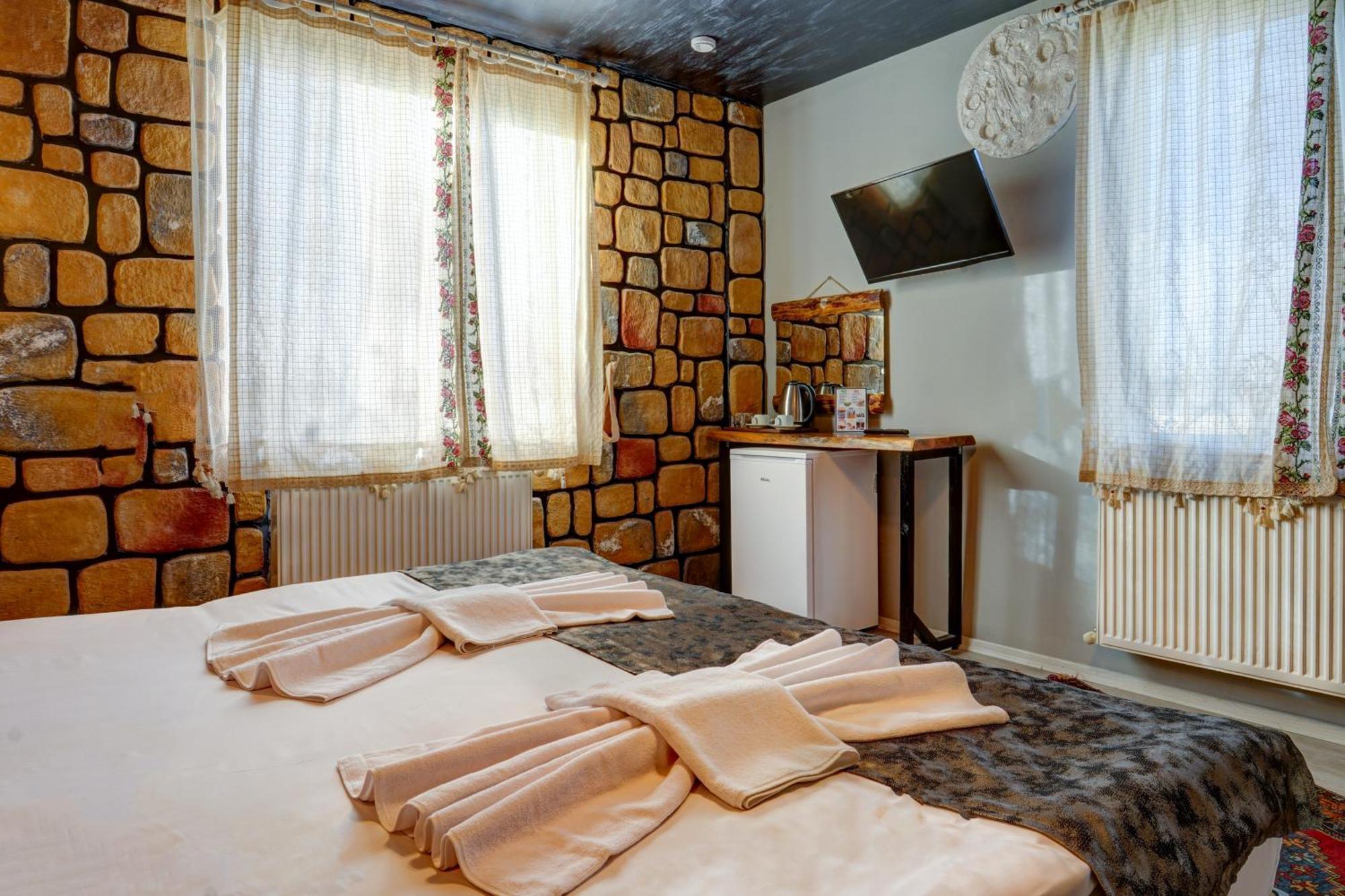 Moonlight Of Cappadocia Hotel Ючхисар Екстериор снимка