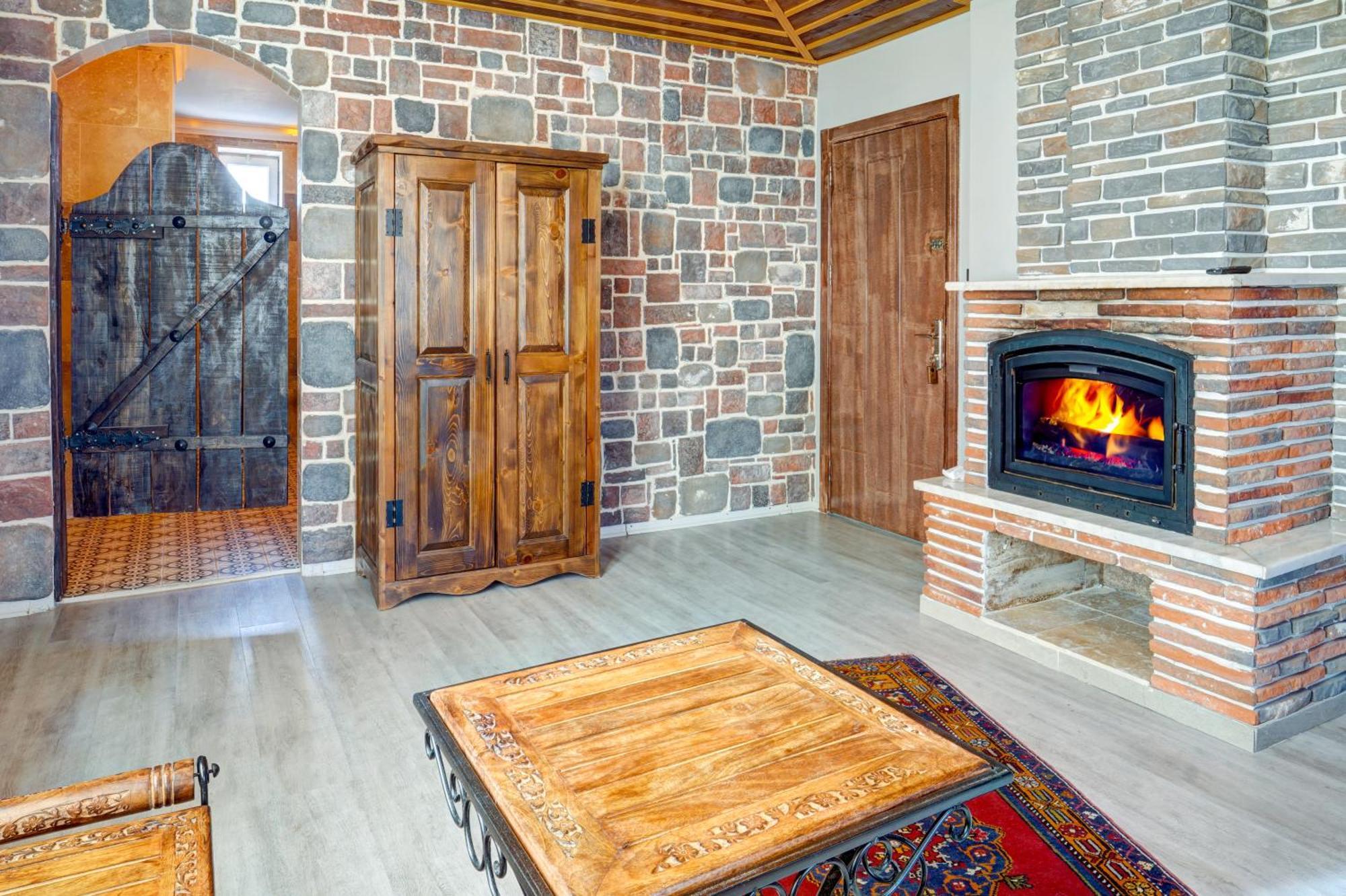 Moonlight Of Cappadocia Hotel Ючхисар Екстериор снимка