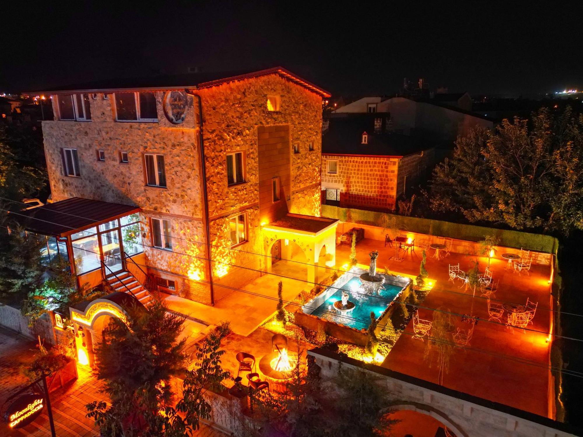 Moonlight Of Cappadocia Hotel Ючхисар Екстериор снимка