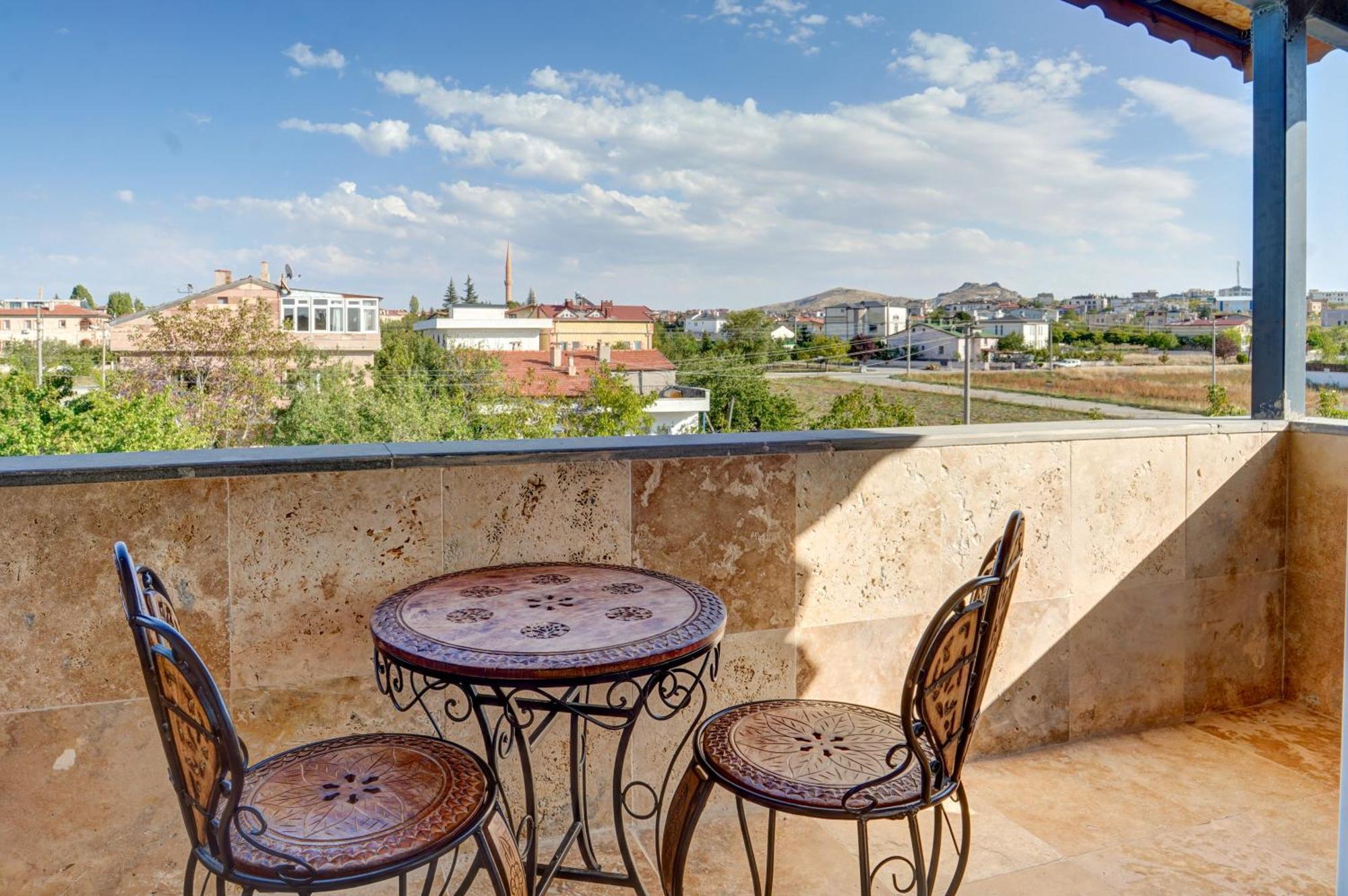 Moonlight Of Cappadocia Hotel Ючхисар Екстериор снимка