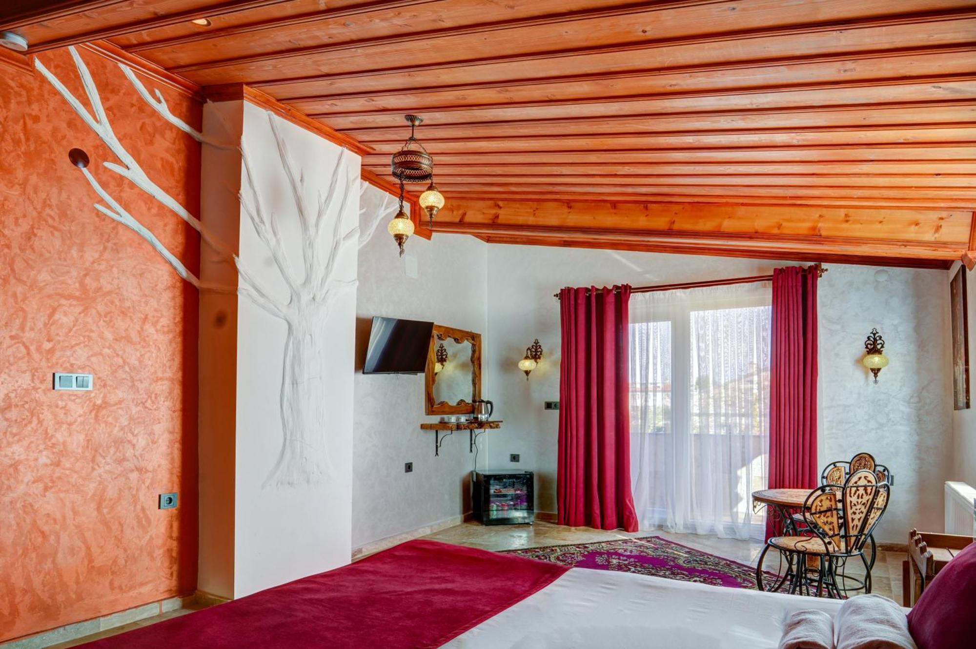 Moonlight Of Cappadocia Hotel Ючхисар Екстериор снимка