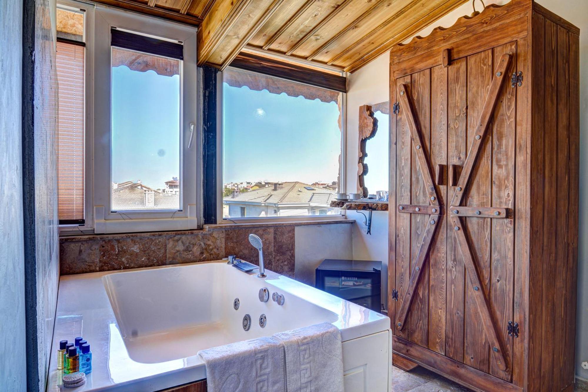 Moonlight Of Cappadocia Hotel Ючхисар Екстериор снимка