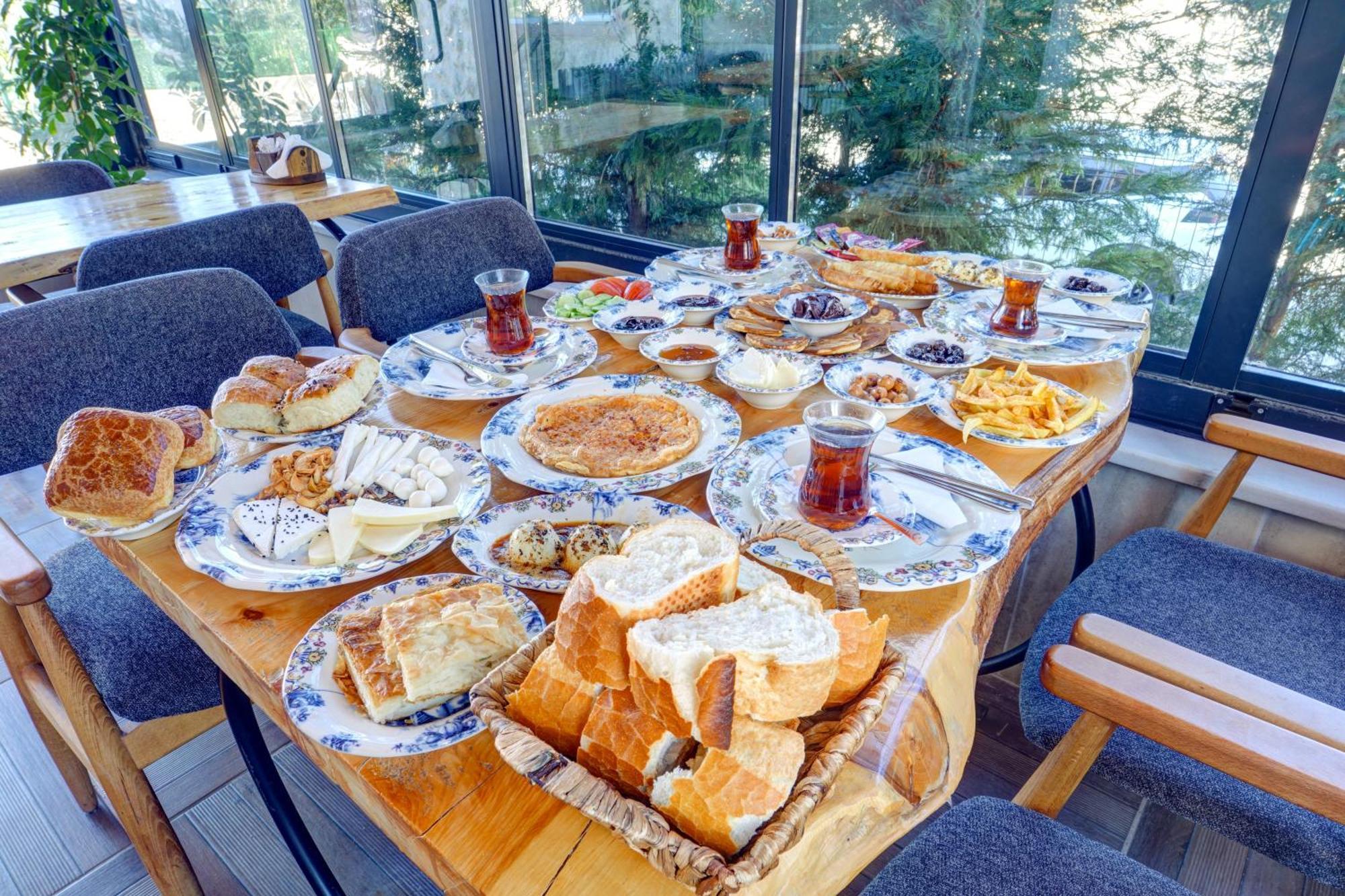 Moonlight Of Cappadocia Hotel Ючхисар Екстериор снимка
