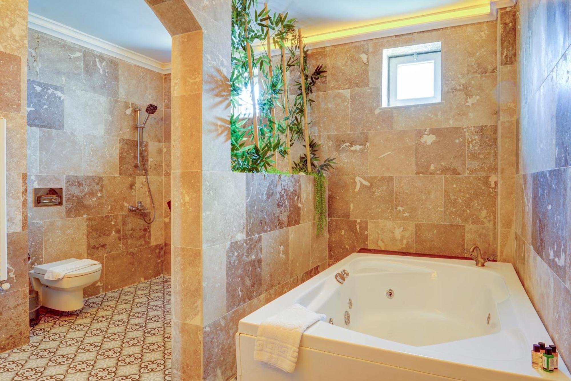 Moonlight Of Cappadocia Hotel Ючхисар Екстериор снимка