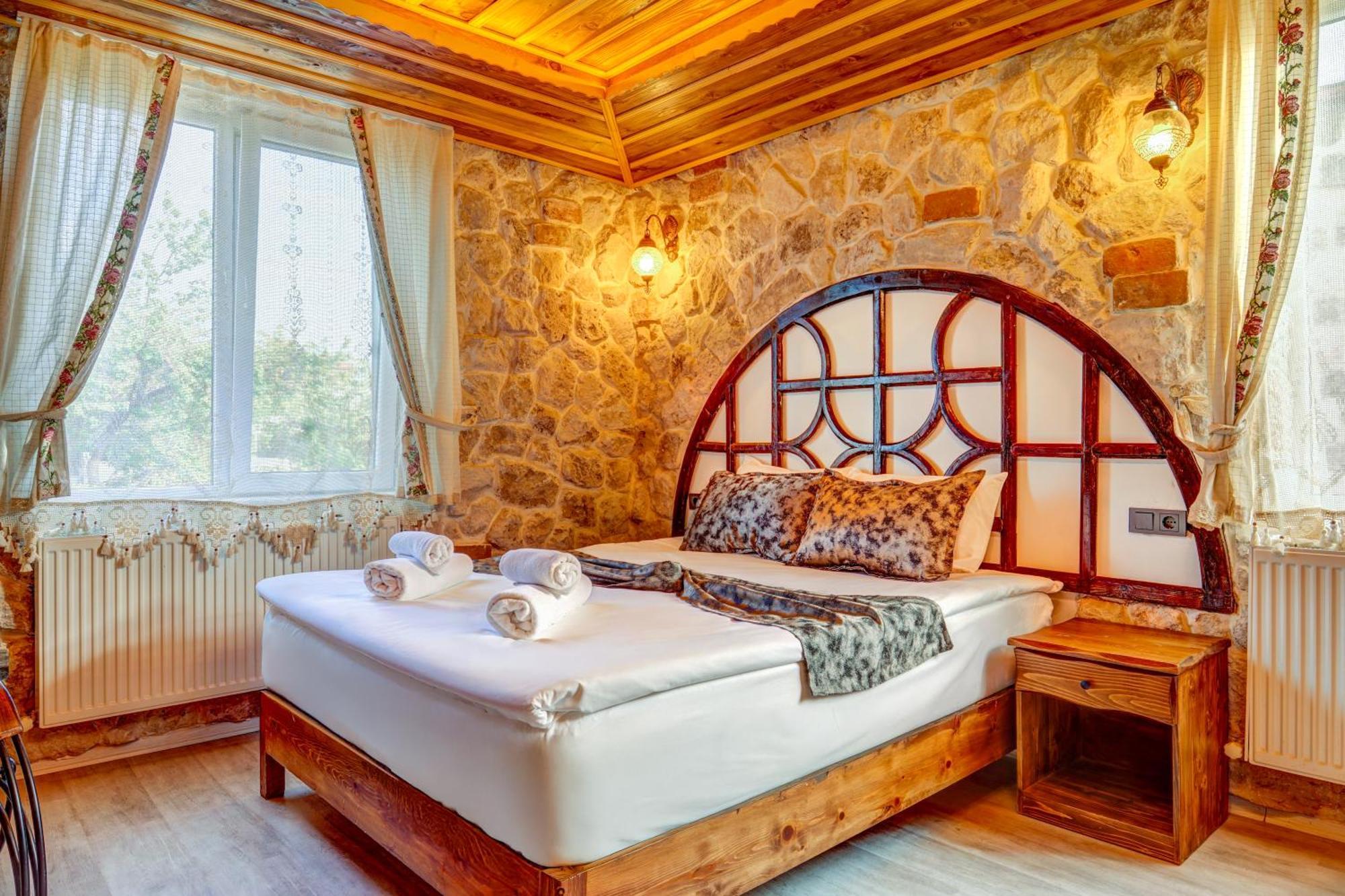 Moonlight Of Cappadocia Hotel Ючхисар Екстериор снимка
