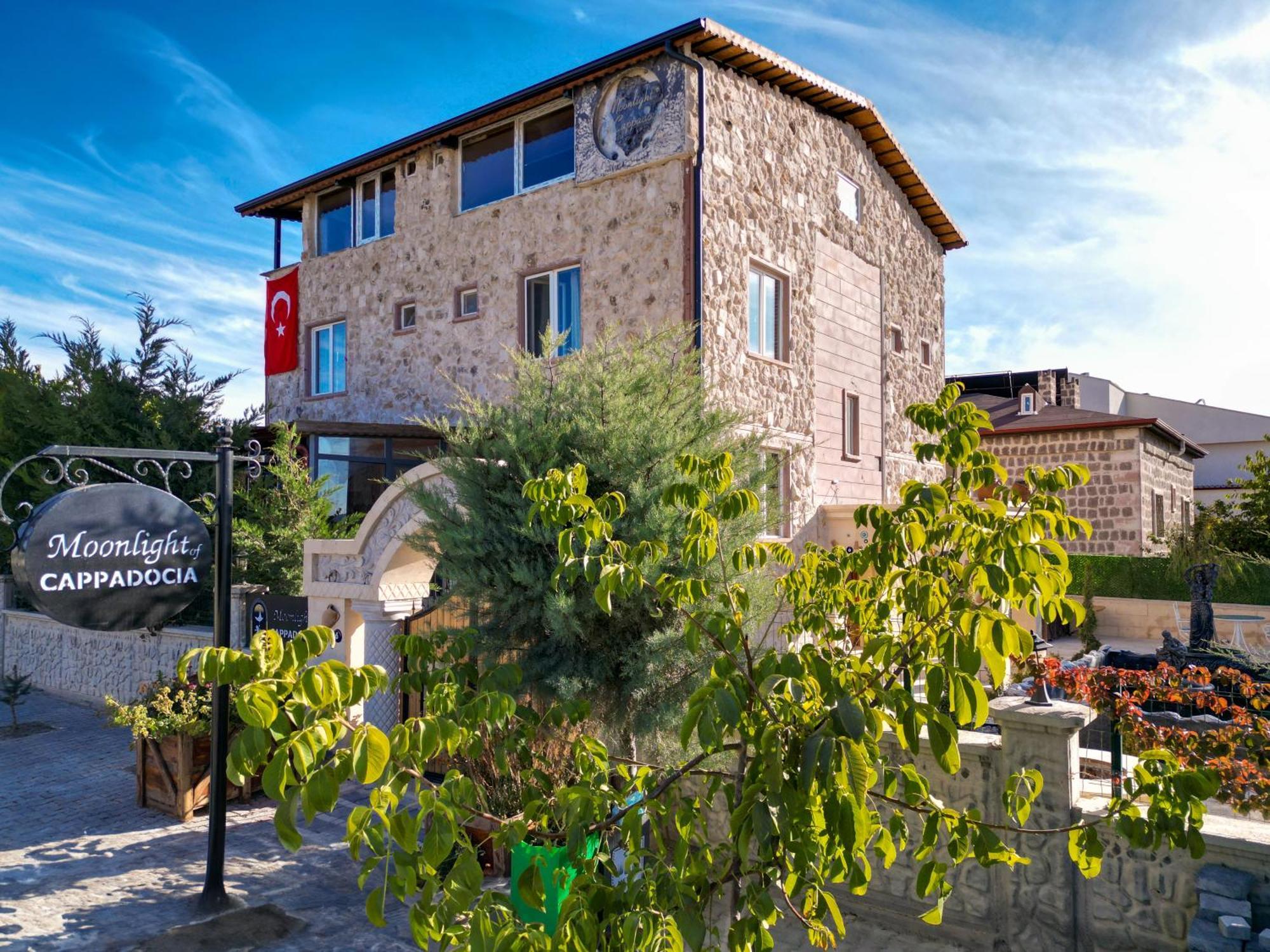 Moonlight Of Cappadocia Hotel Ючхисар Екстериор снимка