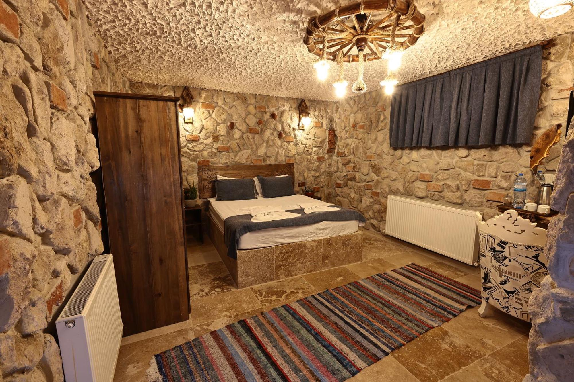 Moonlight Of Cappadocia Hotel Ючхисар Екстериор снимка